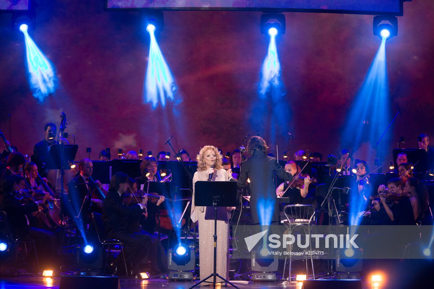First charitable concert - award ceremony by Artist Foundation for Support to Art Workers