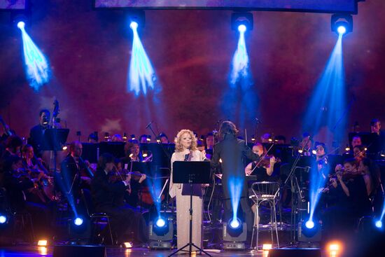 First charitable concert - award ceremony by Artist Foundation for Support to Art Workers