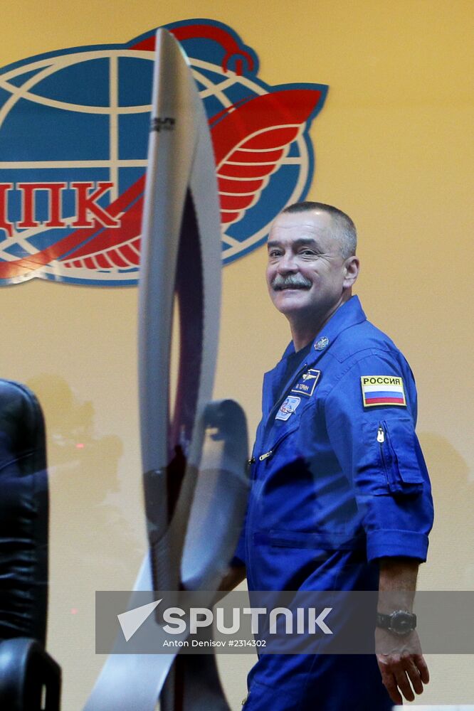 News conference by Soyuz TMA-11A manned spaceship crew