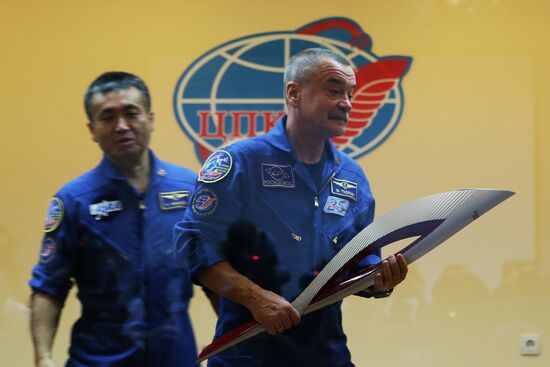 News conference by Soyuz TMA-11M manned spaceship crew