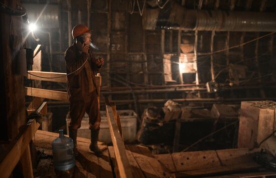 Construction of Petrovsko-Razumovskaya 2 Metro station