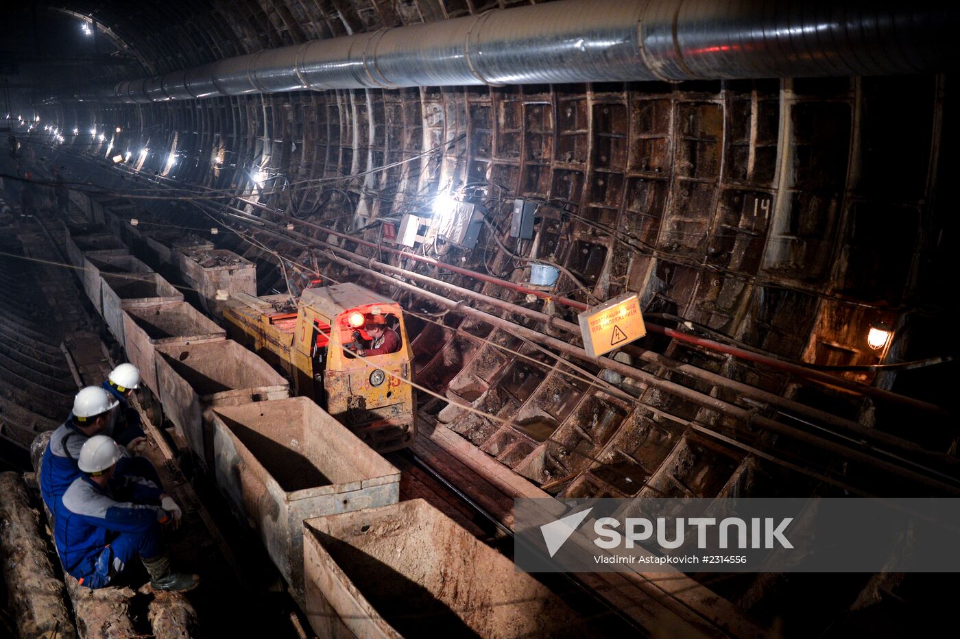 Construction of Petrovskaya-Razumovskaya 2 Metro station
