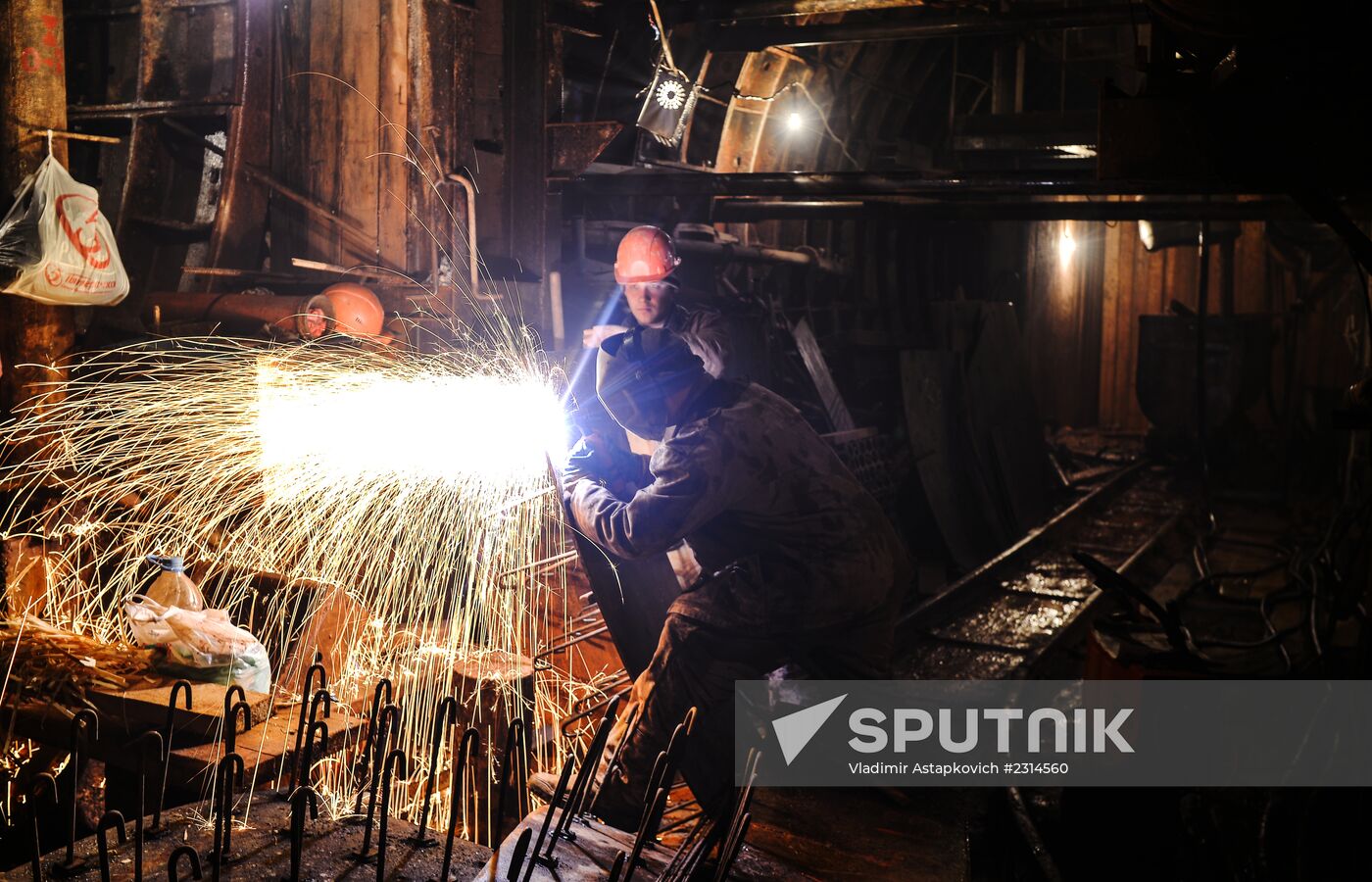 Construction of Petrovsko-Razumovskaya 2 Metro station