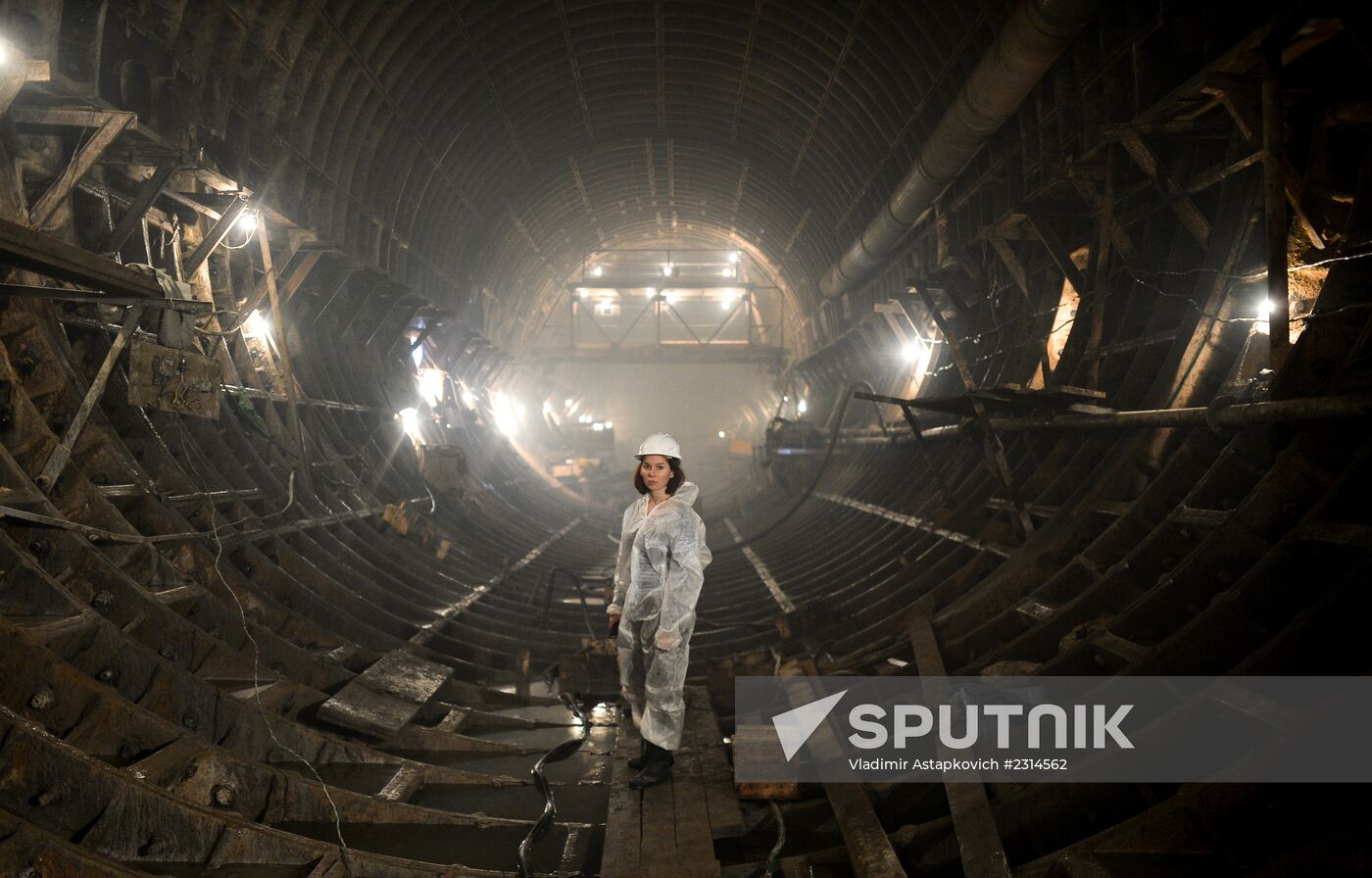 Construction of Petrovsko-Razumovskaya 2 Metro station