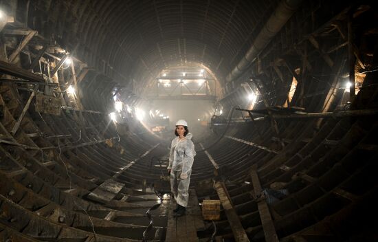 Construction of Petrovsko-Razumovskaya 2 Metro station