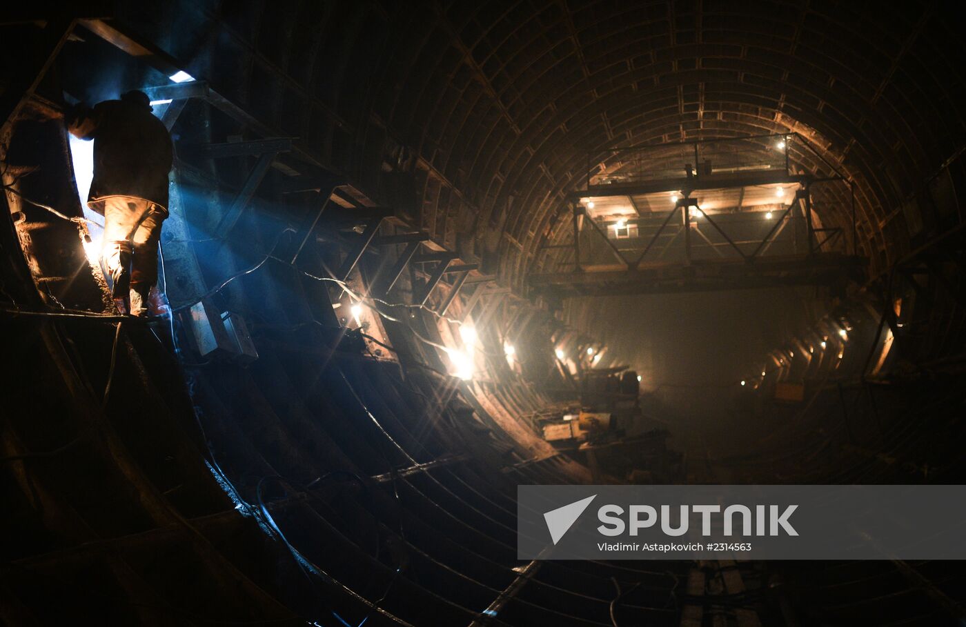 Construction of Petrovsko-Razumovskaya 2 Metro station