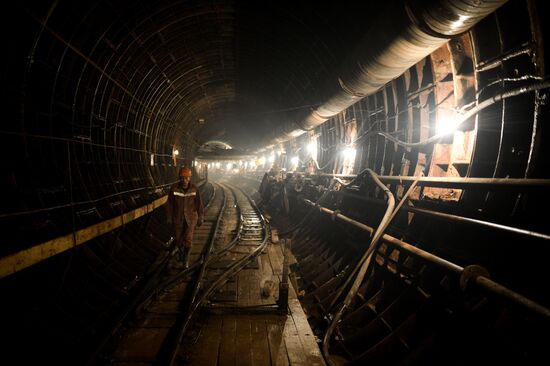 Construction of Petrovsko-Razumovskaya 2 Metro station