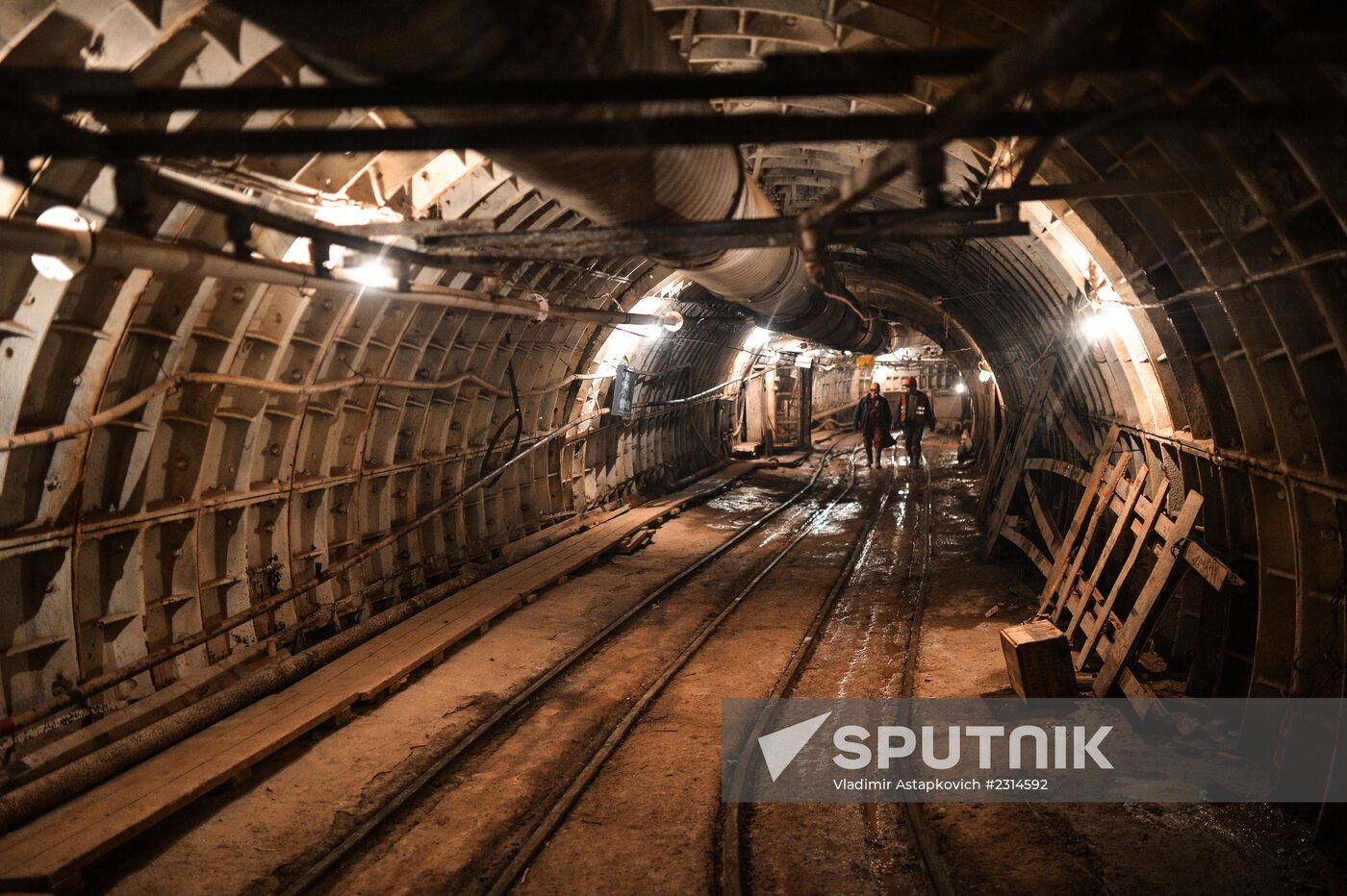 Construction of Petrovsko-Razumovskaya 2 Metro station