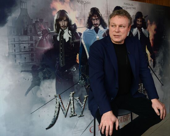 P/c by actors and creators of The Three Musketeers film