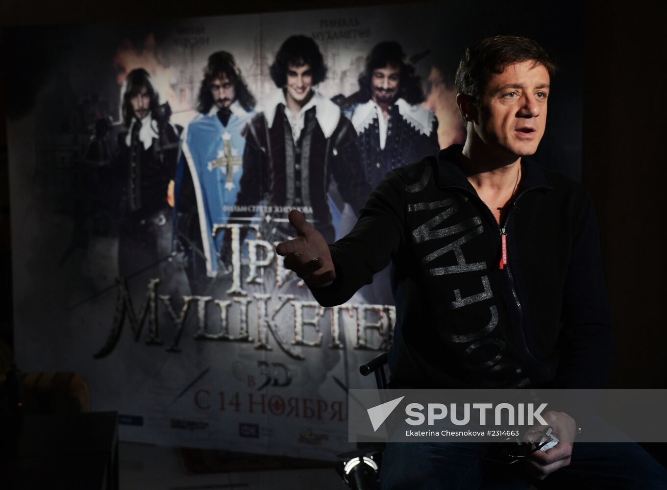 P/c by actors and creators of The Three Musketeers film