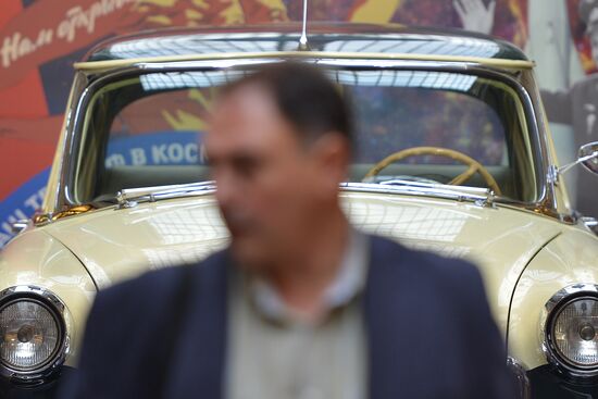 Opening of historic motor show of GAZ cars "Heroes of Their Time"