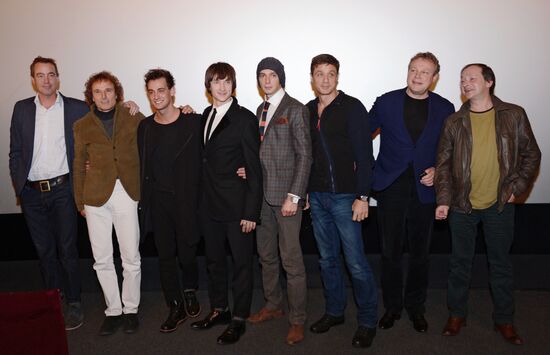P/c by actors and creators of The Three Musketeers film