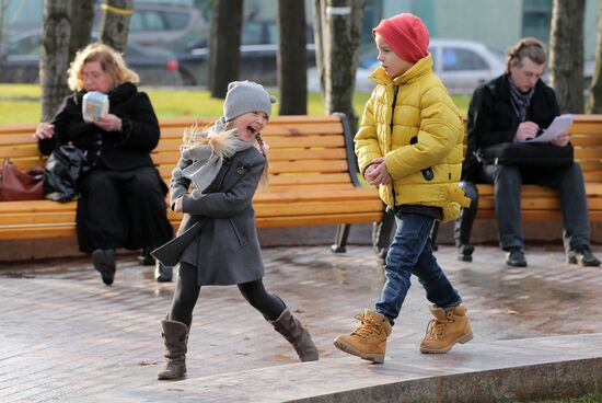 Warm weather in Moscow