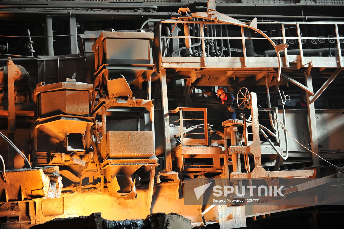 Closure of open-hearth furnaces at TAGMET plant