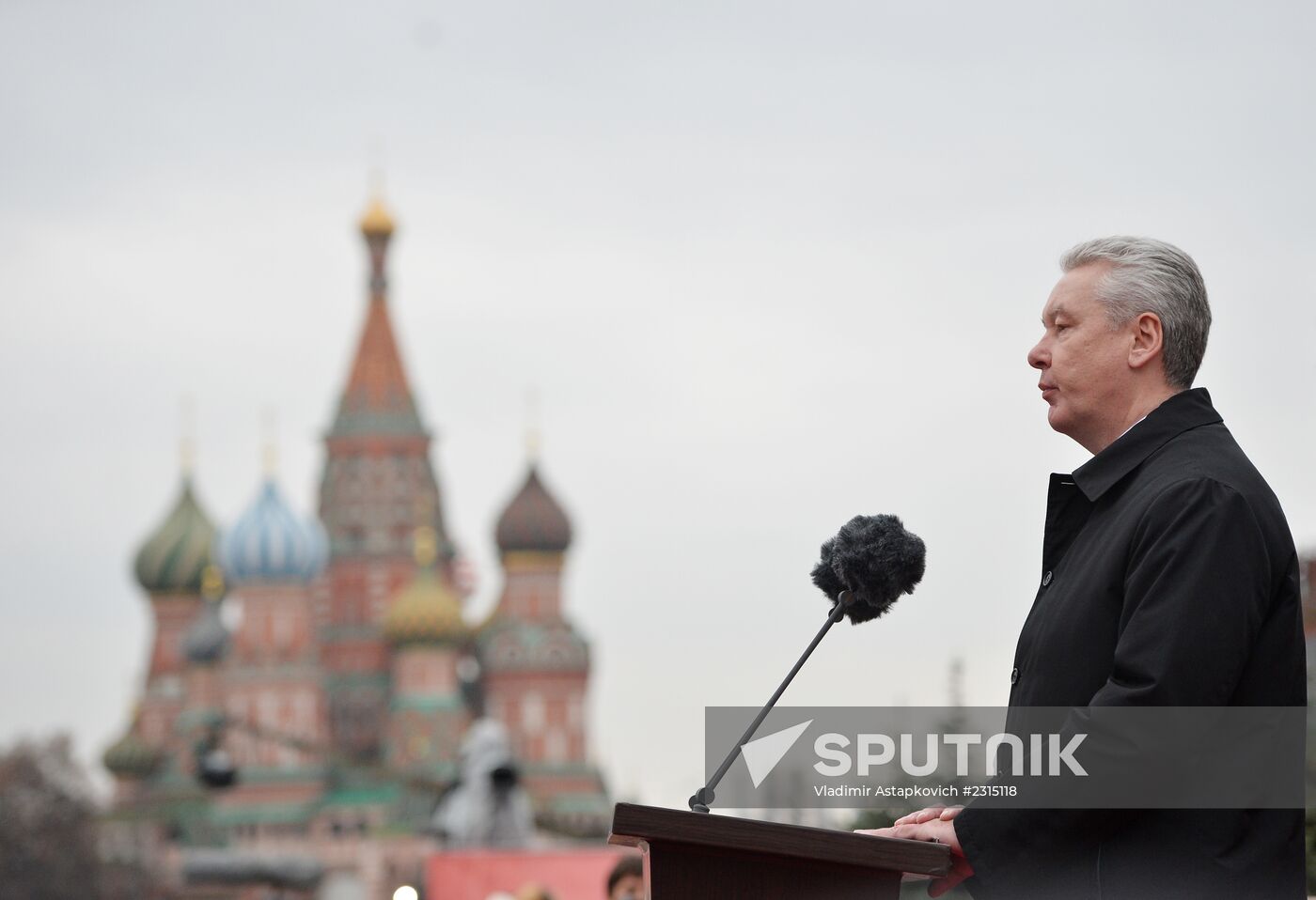 Military march dedicated to 1941 Military Parade anniversary