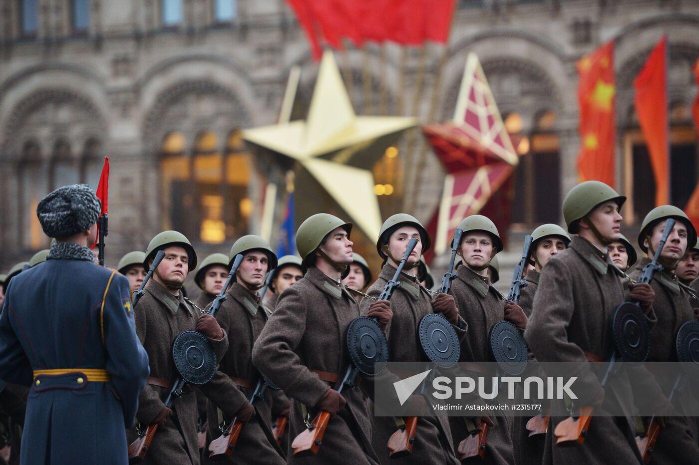Military march dedicated to 1941 Military Parade anniversary