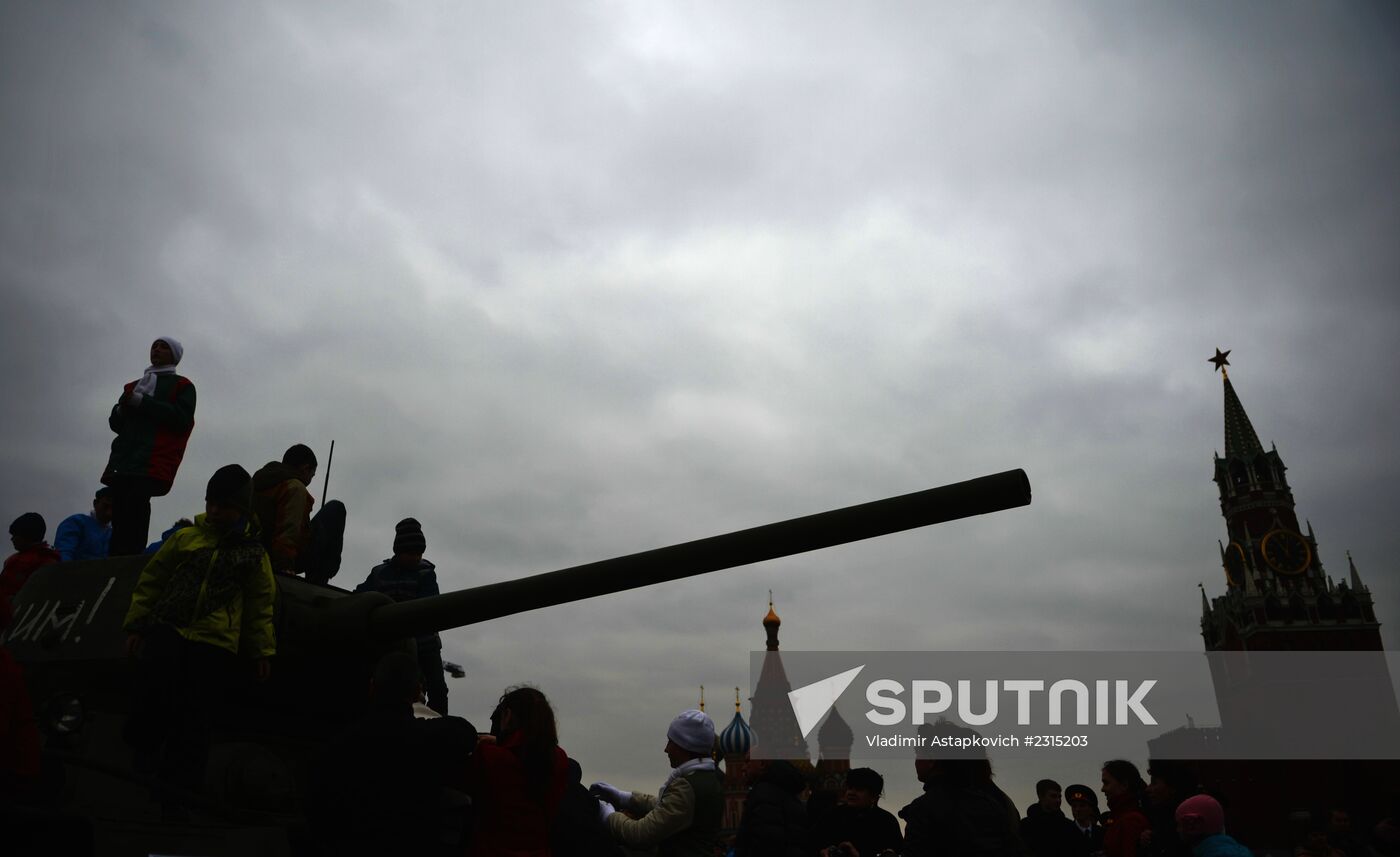 Military march dedicated to 1941 Military Parade anniversary
