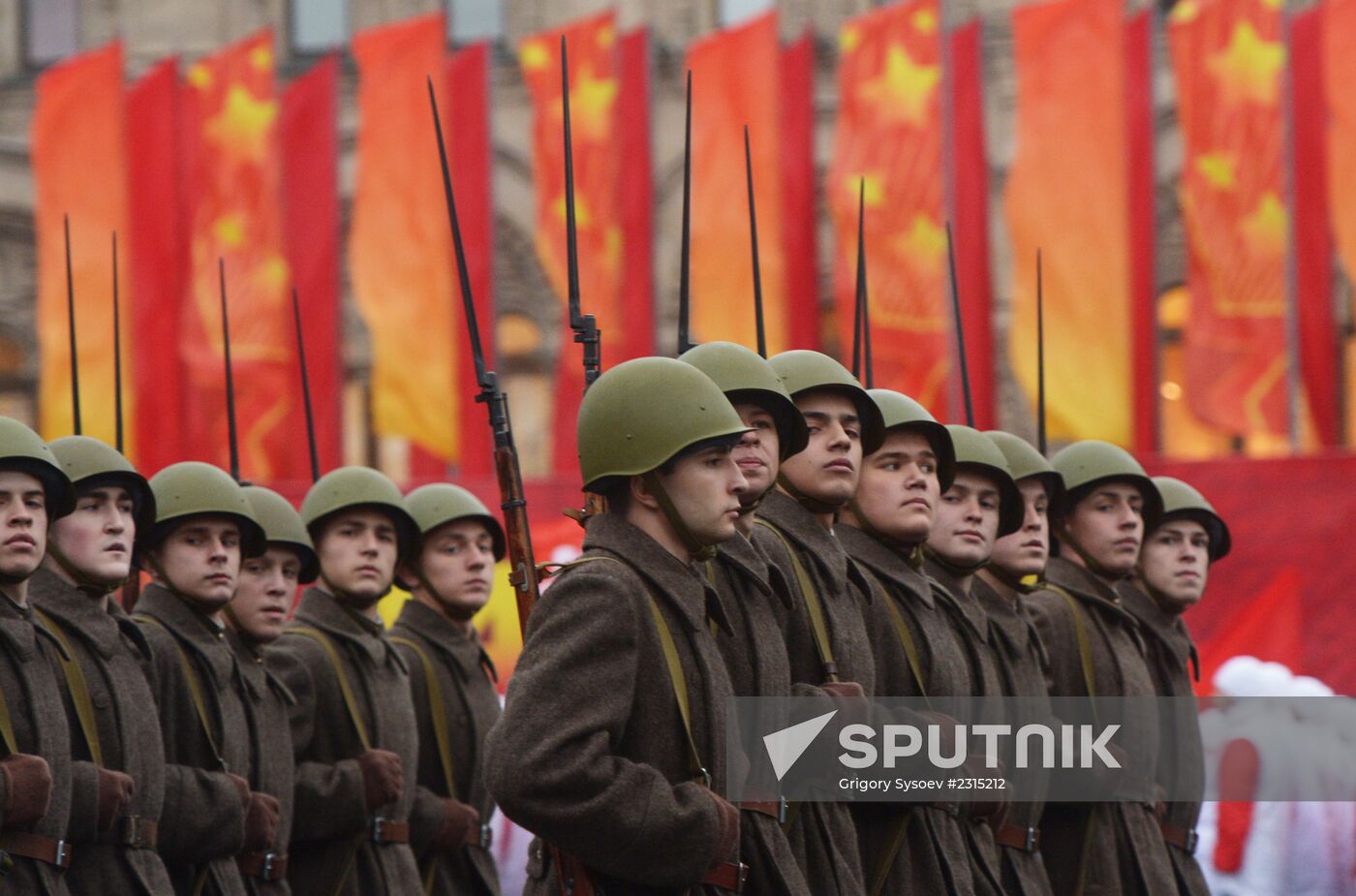 Military march dedicated to 1941 Military Parade anniversary