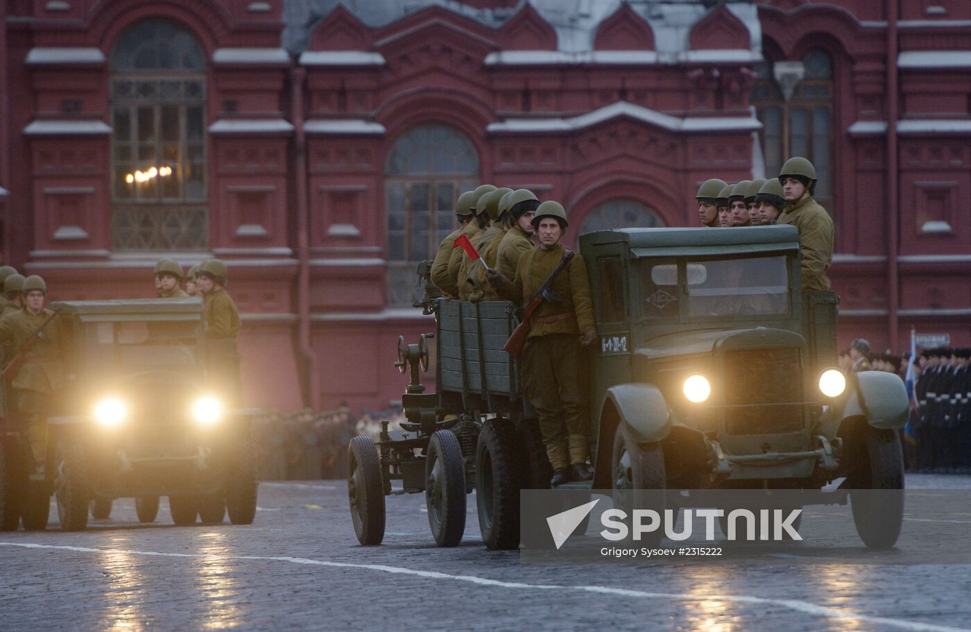 Military march dedicated to 1941 Military Parade anniversary