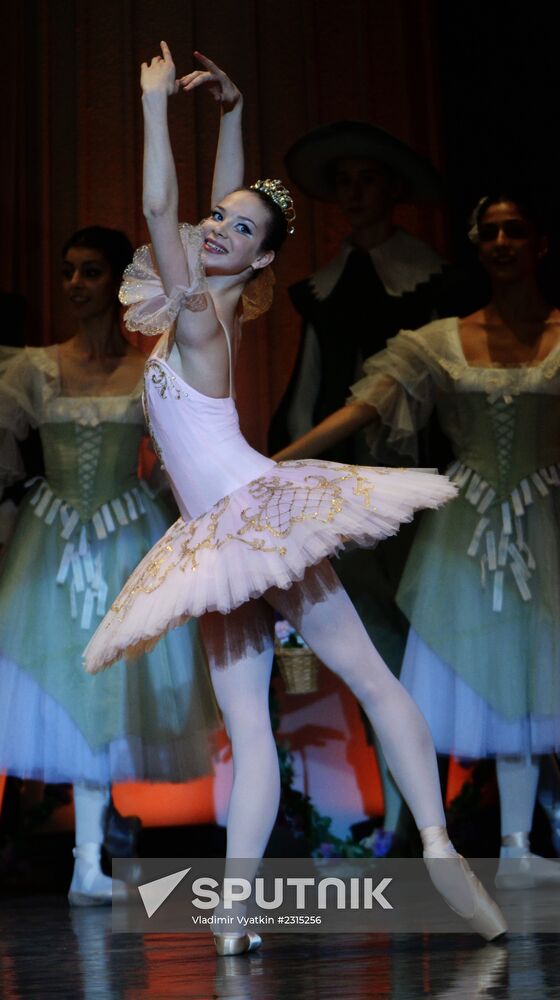 Three Centuries of World Ballet. International Ballet School Festival