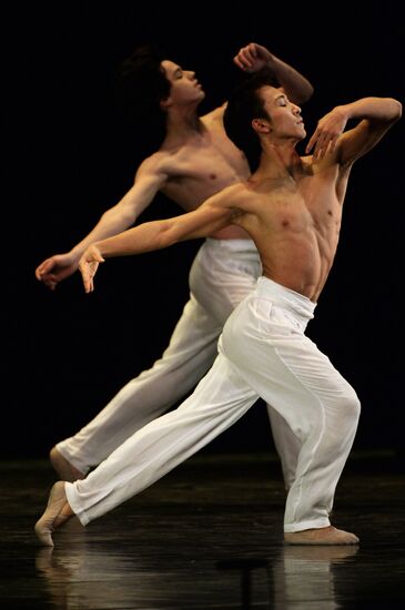 Three Centuries of World Ballet. International Ballet School Festival