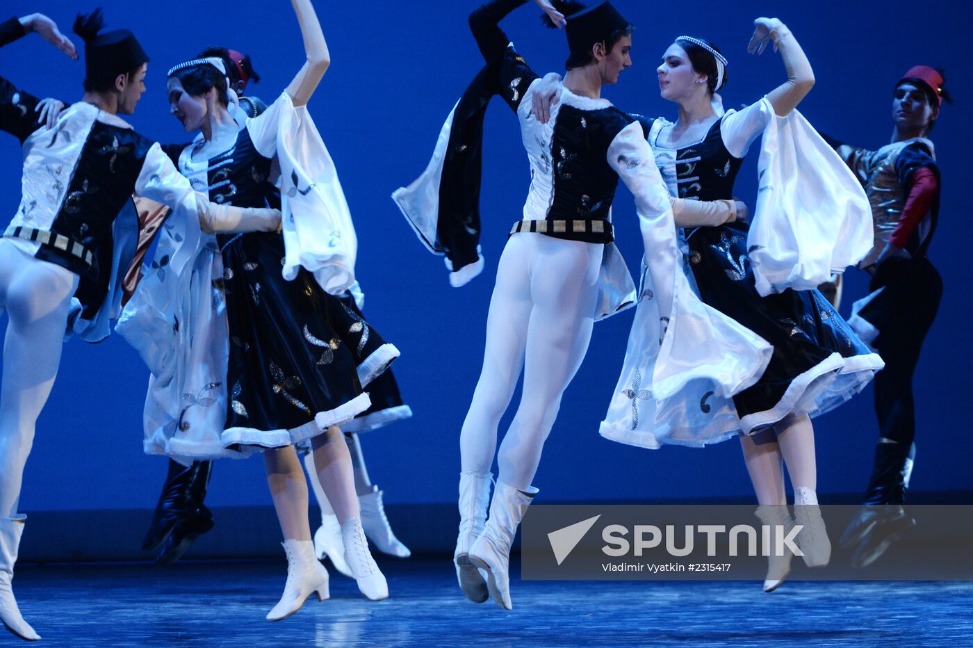 Three Centuries of World Ballet. International Ballet School Festival