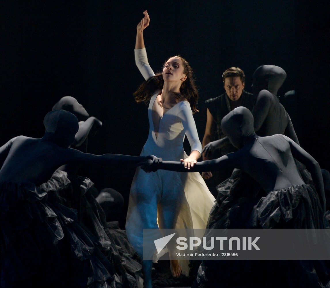 Othello dress rehearsal at Vakhtangov Theater