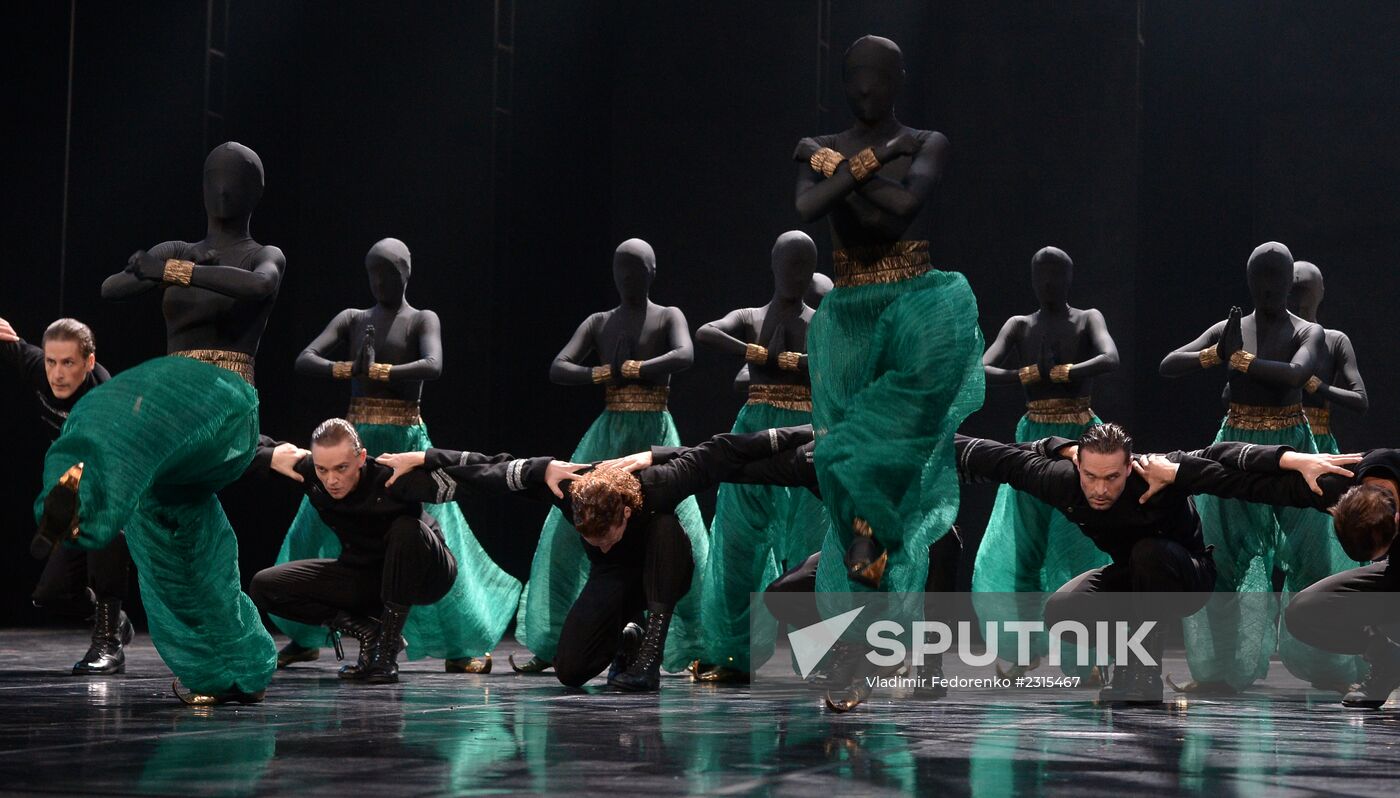 Othello dress rehearsal at Vakhtangov Theater
