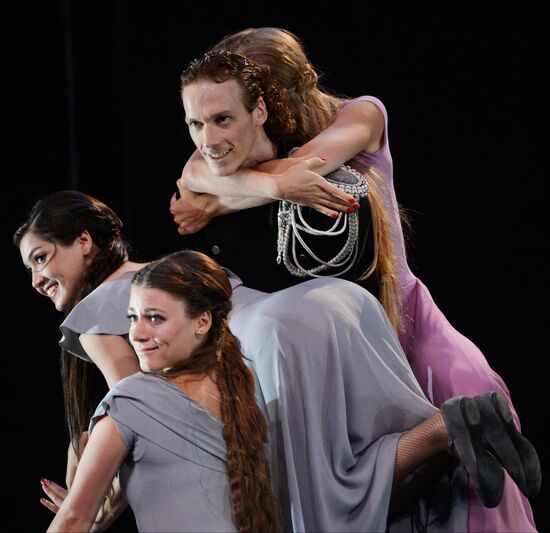 Othello dress rehearsal at Vakhtangov Theater