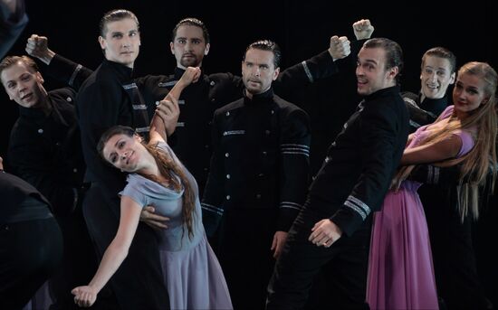 Othello dress rehearsal at Vakhtangov Theater