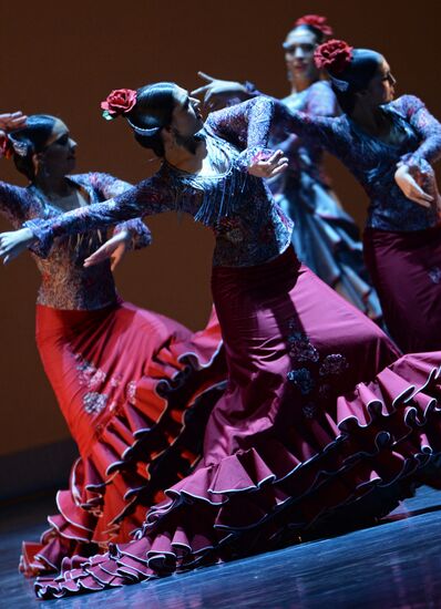 Three Centuries of World Ballet. International Ballet School Festival