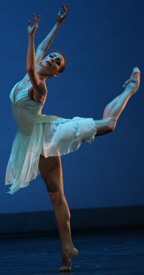 Three Centuries of World Ballet. International Ballet School Festival