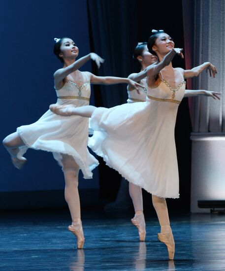 Three Centuries of World Ballet. International Ballet School Festival
