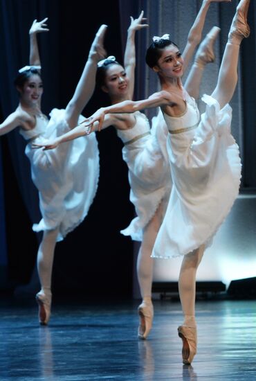 Three Centuries of World Ballet. International Ballet School Festival