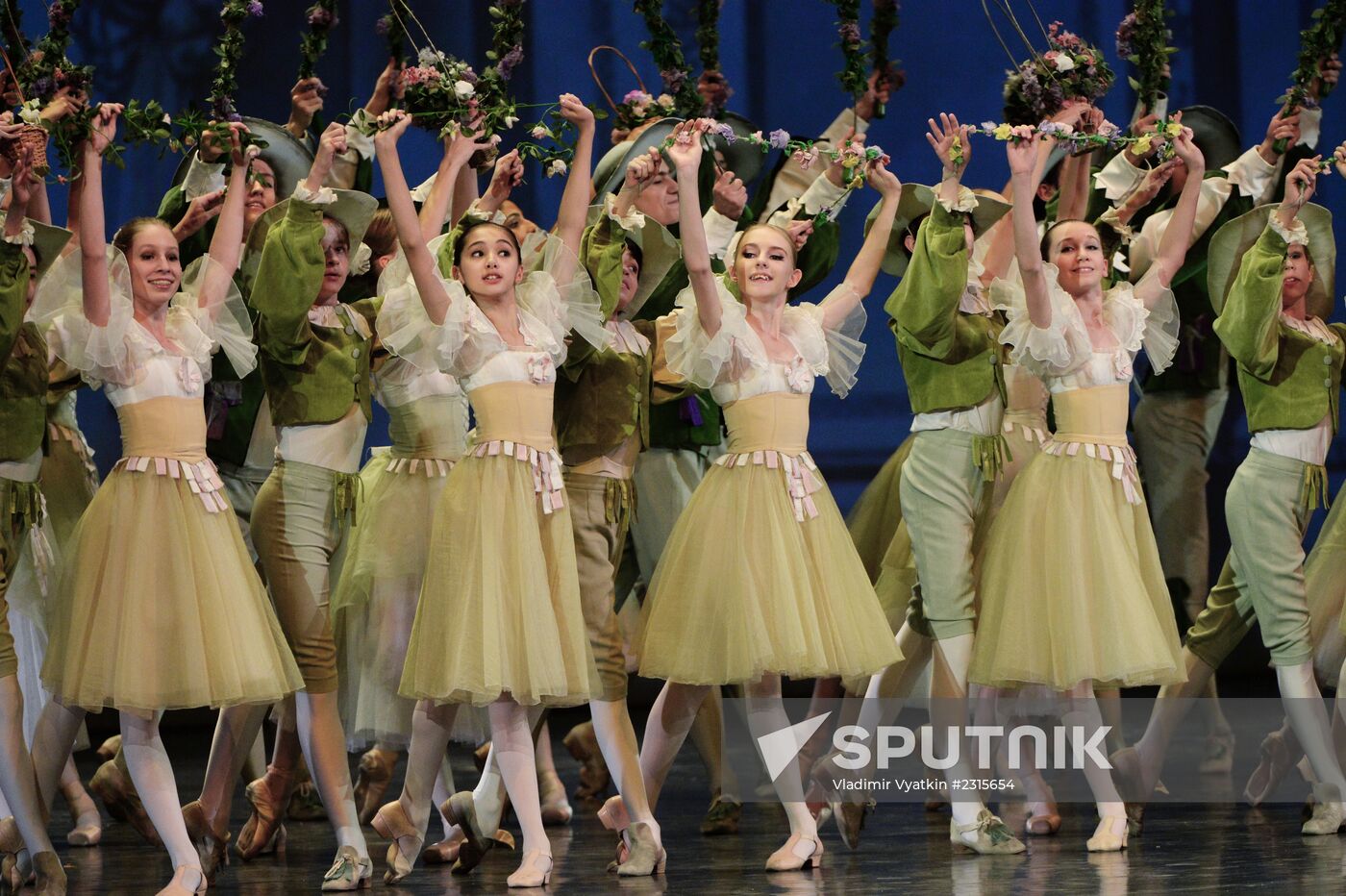 Three Centuries of World Ballet. International Ballet School Festival