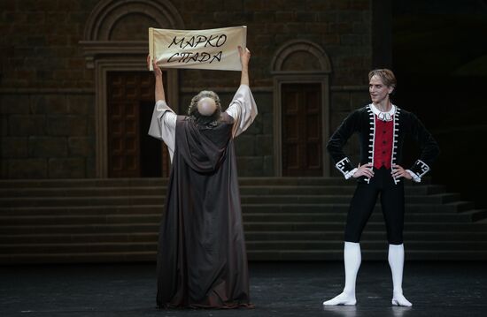 Run-through of Marco Spada at Bolshoi Theatre