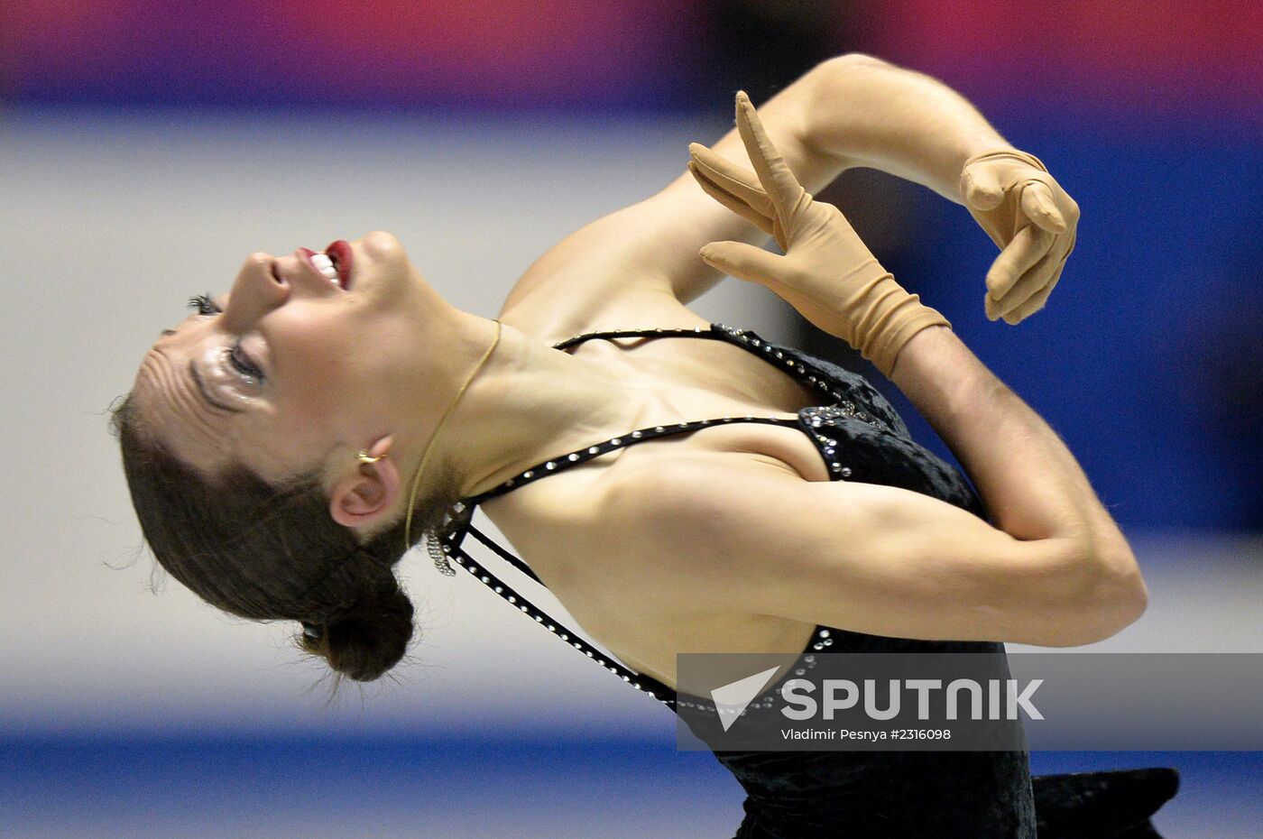 ISU Grand Prix of Figure Skating. Women. Short program