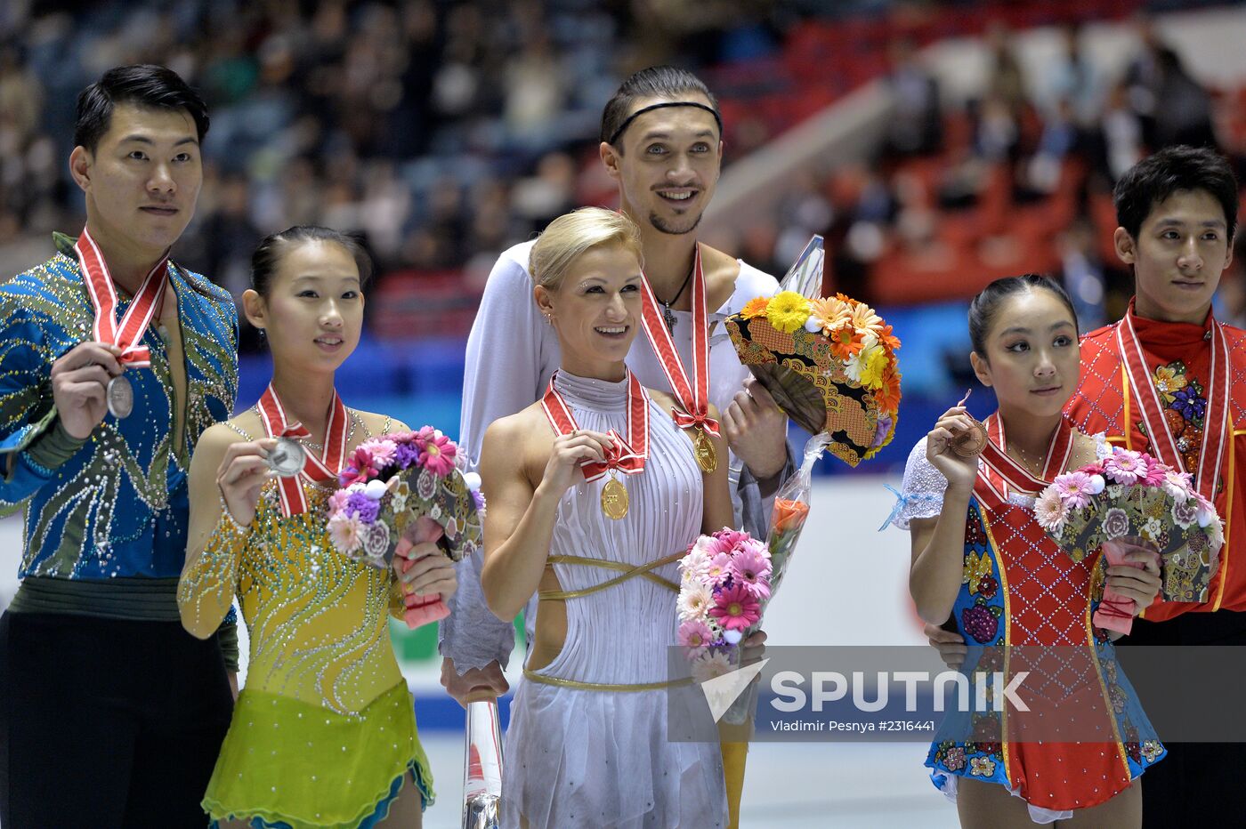 ISU Grand Prix of Figure Skating. Pairs. Free skating