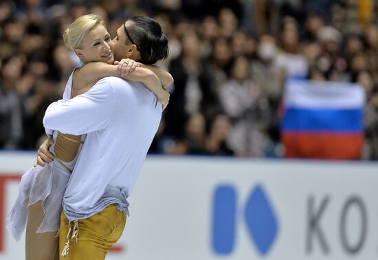 ISU Grand Prix of Figure Skating. Pairs. Free skating