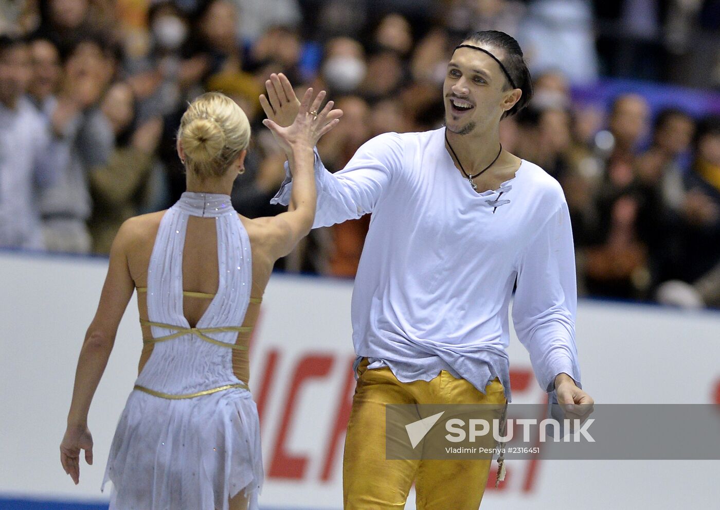 ISU Grand Prix of Figure Skating. Pairs. Free skating