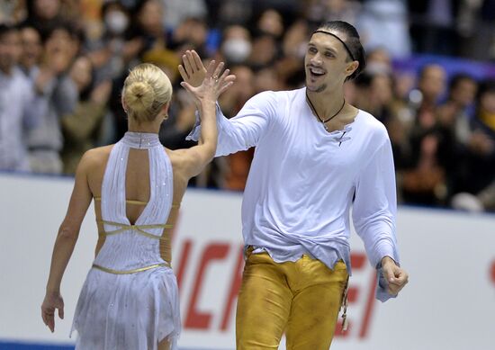 ISU Grand Prix of Figure Skating. Pairs. Free skating