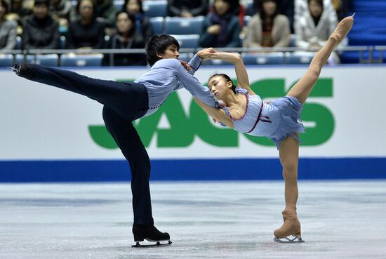 ISU Grand Prix of Figure Skating. Pairs. Free skating