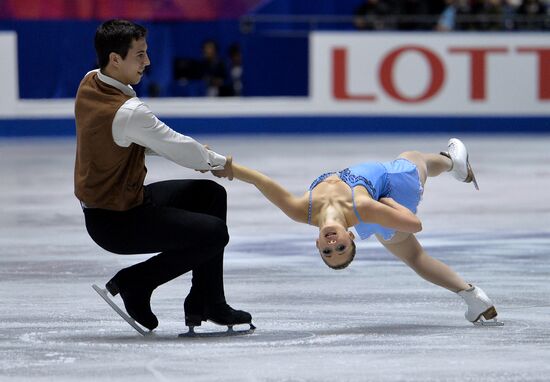 ISU Grand Prix of Figure Skating. Pairs. Free skating