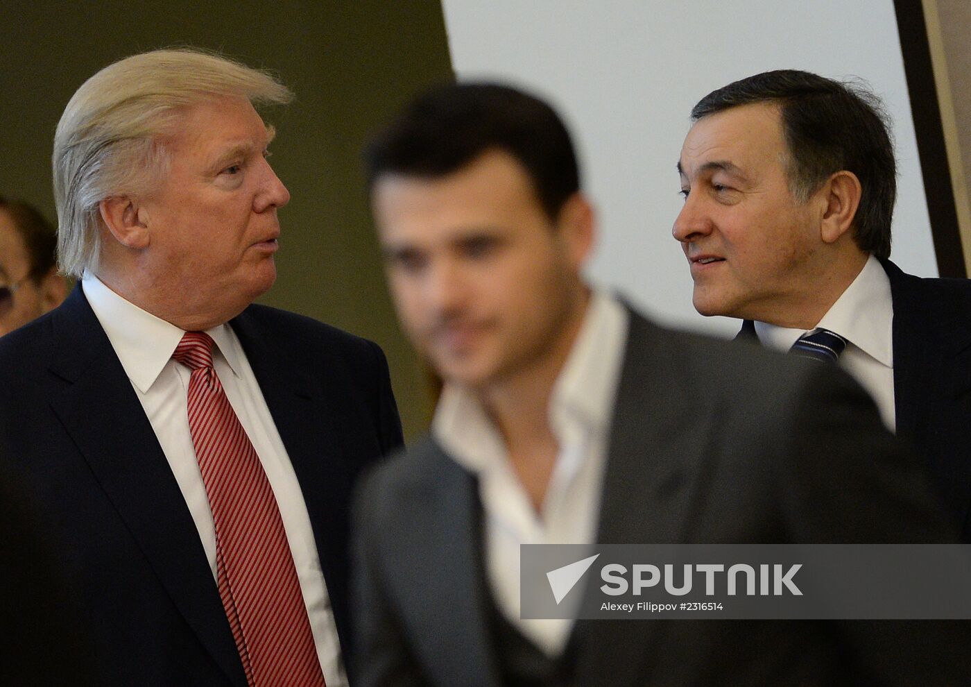 News conference with Donald Trump on 2013 Miss Universe Competition