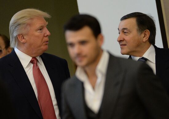 News conference with Donald Trump on 2013 Miss Universe Competition