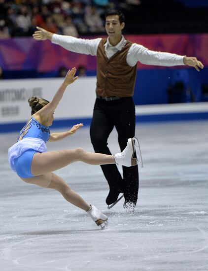 ISU Grand Prix of Figure Skating. Pairs. Free skating