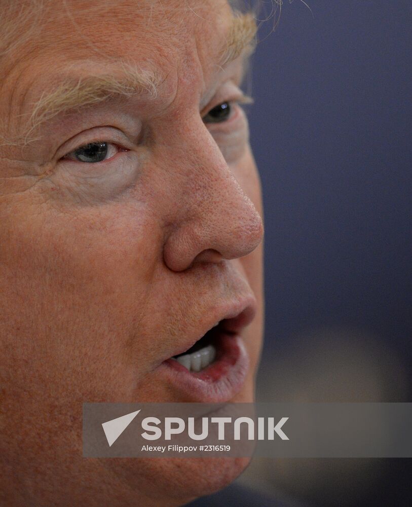 News conference with Donald Trump on 2013 Miss Universe Competition