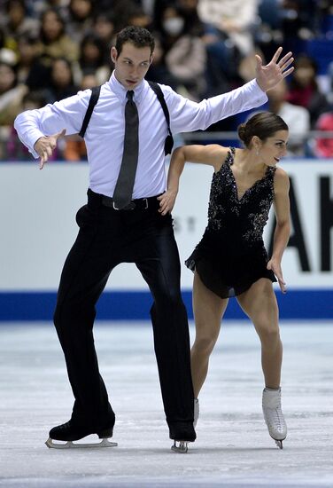 ISU Grand Prix of Figure Skating. Pairs. Free skating