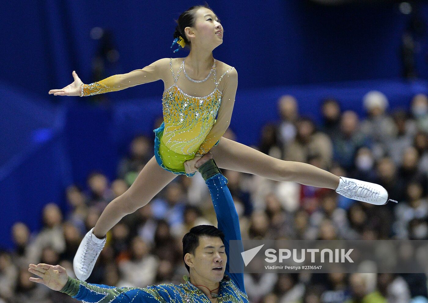 ISU Grand Prix of Figure Skating. Pairs. Free skating