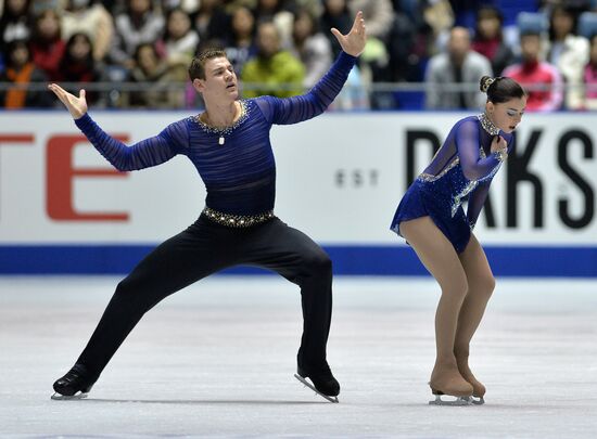 ISU Grand Prix of Figure Skating. Pairs. Free skating